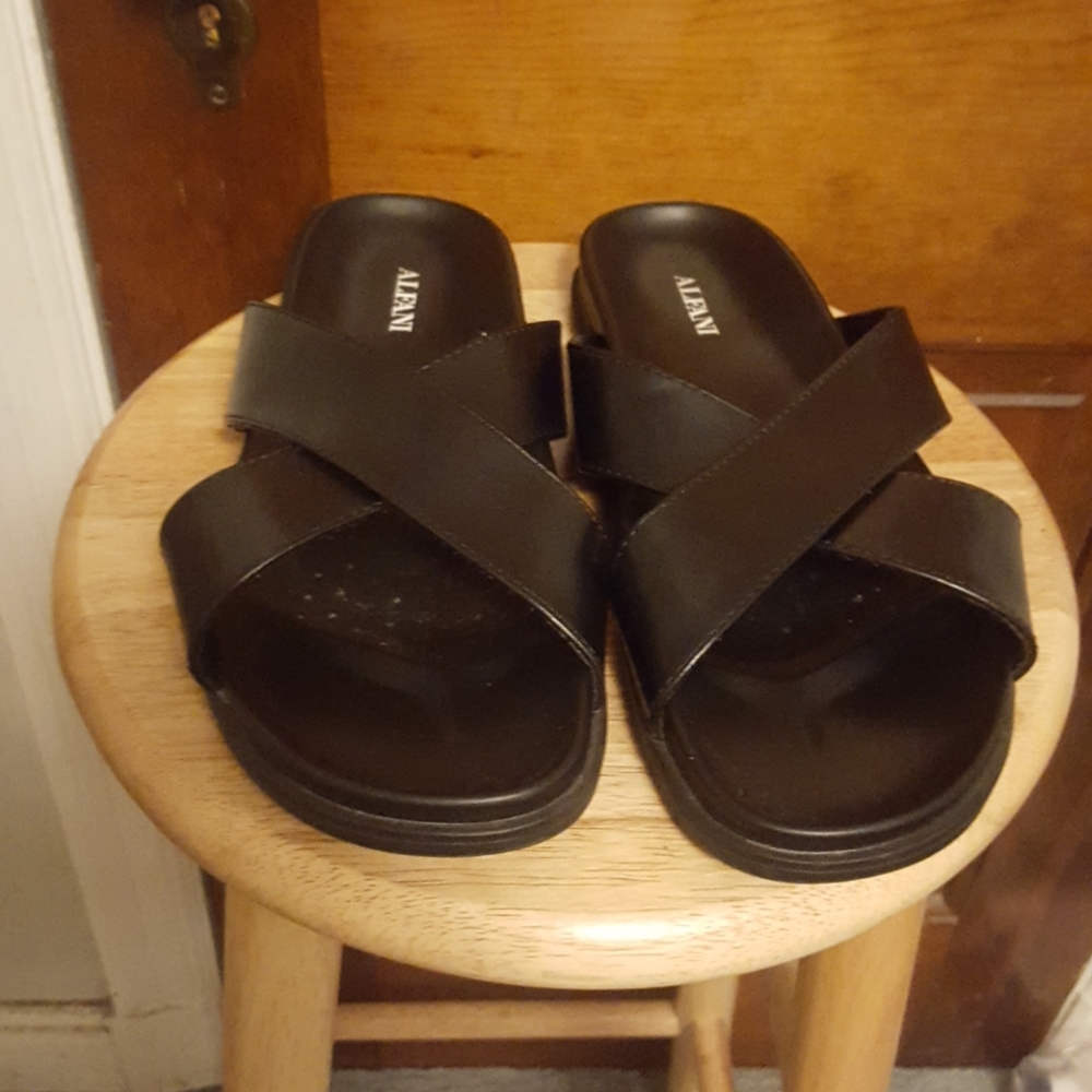 MEN'S SHOES